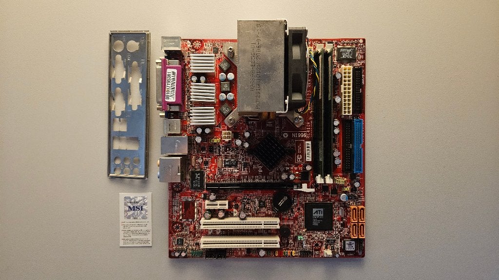 MSI RC410M-L + Intel Celeron 326 + 1GB, Computers en Software, Vintage Computers, Ophalen of Verzenden, MSI
