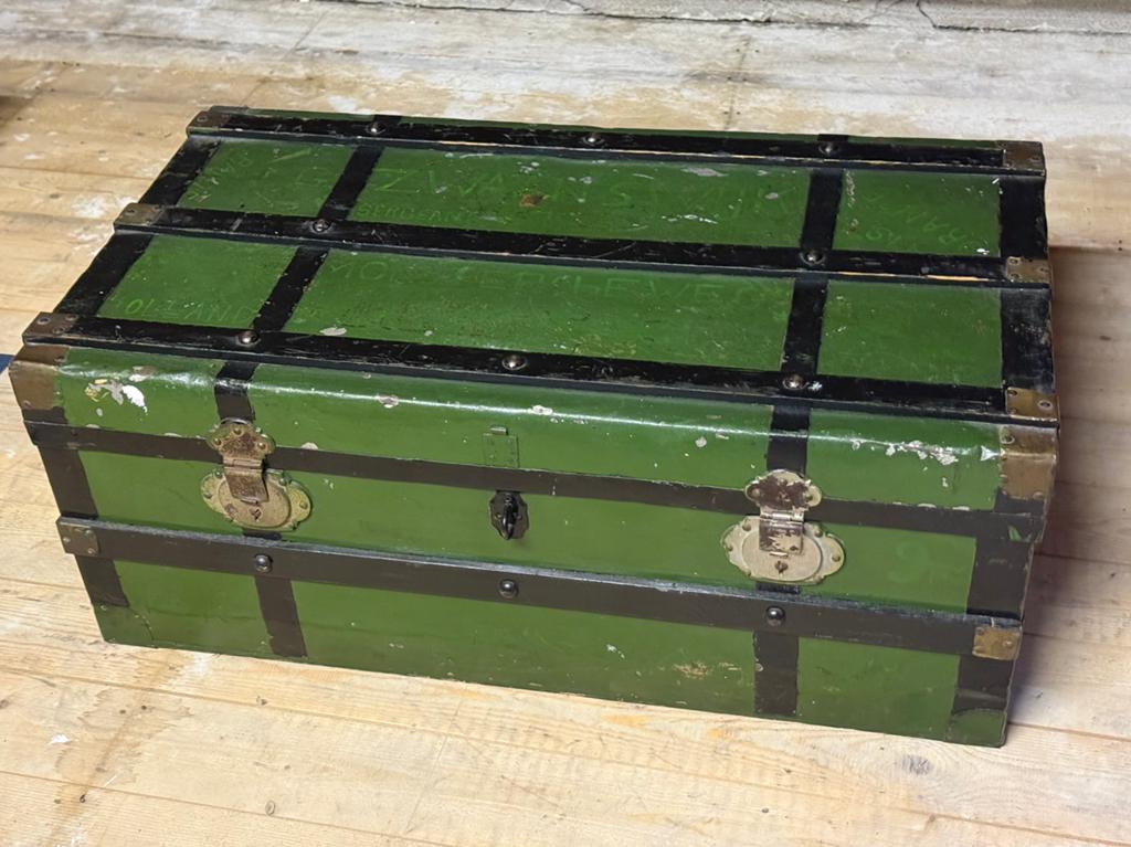 Vintage hutkoffer / reiskist / steamer trunk, Ophalen