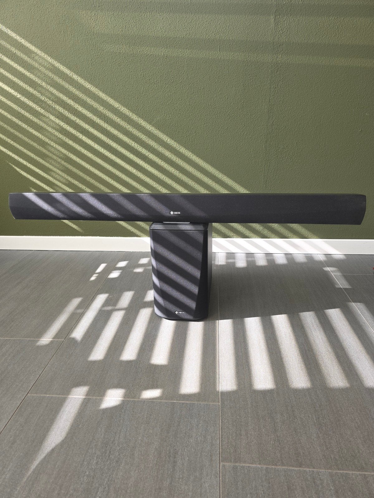 Denon HEOS HomeCinema Soundbar met Subwoofer, Ophalen, Bluetooth, Zo goed als nieuw