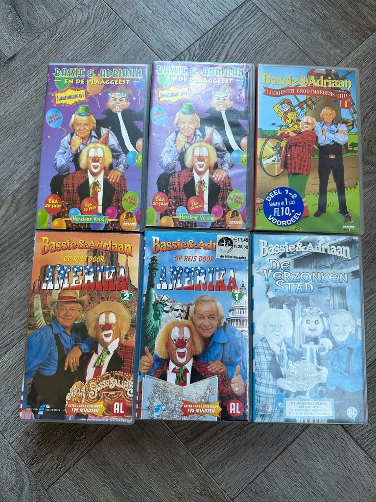Bassie & Adriaan VHS collectie - 6 dubbelboxen, Gebruikt, Alle leeftijden, Kinderprogramma's en -films, Overige typen