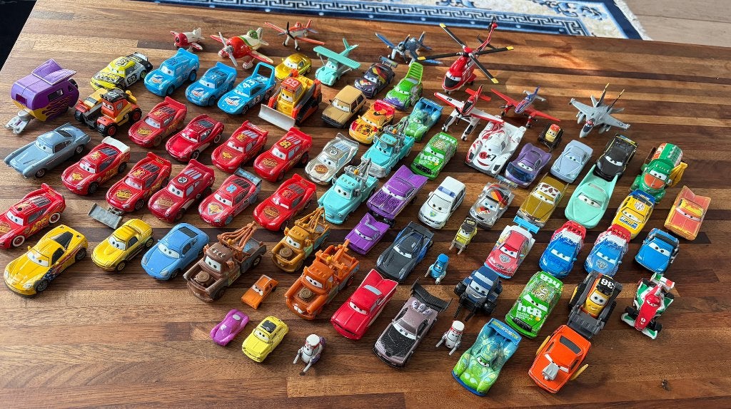 77 Disney Cars modellen, Ophalen, Gebruikt, Handmatig, Overige merken