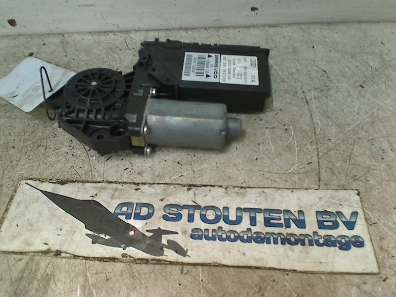 Motor Raammechaniek Links Achter A4 Avant (B7) 2006, Gebruikt, Auto-Union-Straße  1, Ingolstadt 85057, , Duitsland, Info@audi.de