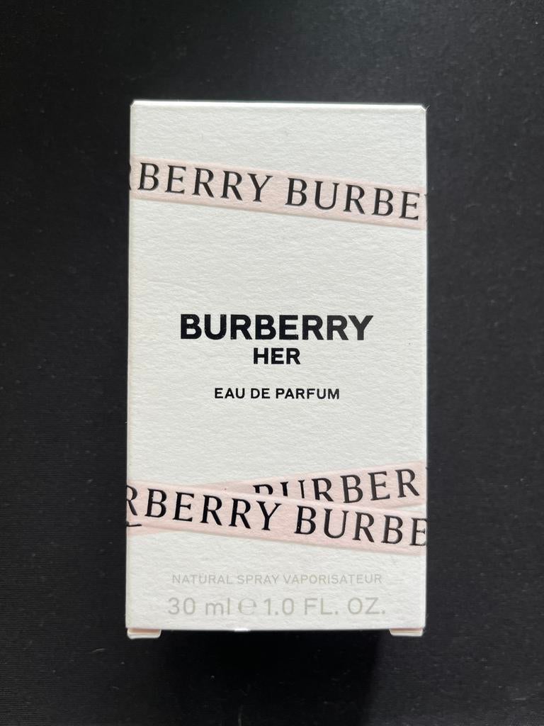 Burberry Her Eau de Parfum 30ml - Nieuw in doos, Ophalen of Verzenden, Zo goed als nieuw