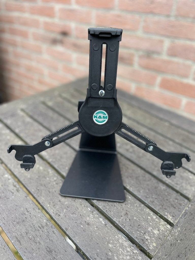 Ipad standaard tablet houder, 10 inch, Gebruikt, Konig&Meyer, Bescherming voor- en achterkant