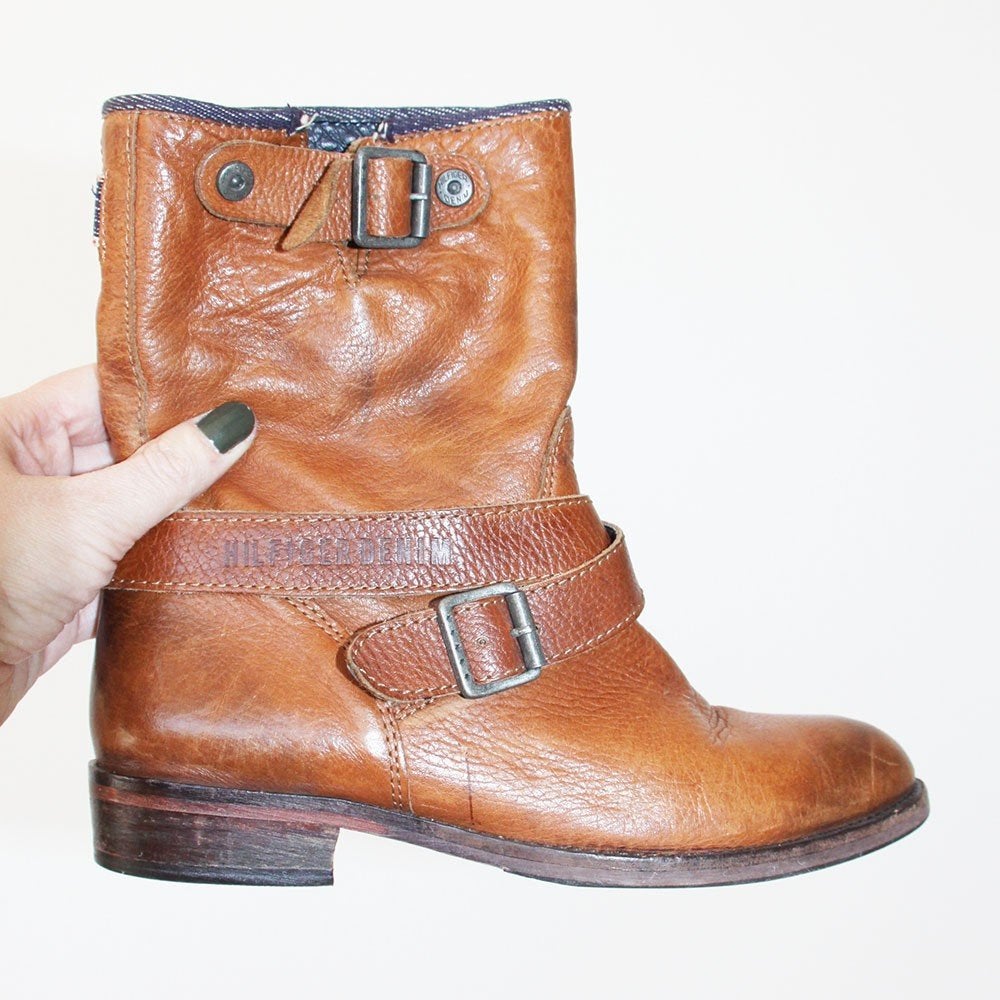 Mooie Leren Tommy Hilfiger Laarsjes -s13 (Maat 38) € 95,-, Bruin, Lage of Enkellaarzen, Ophalen of Verzenden, Zo goed als nieuw