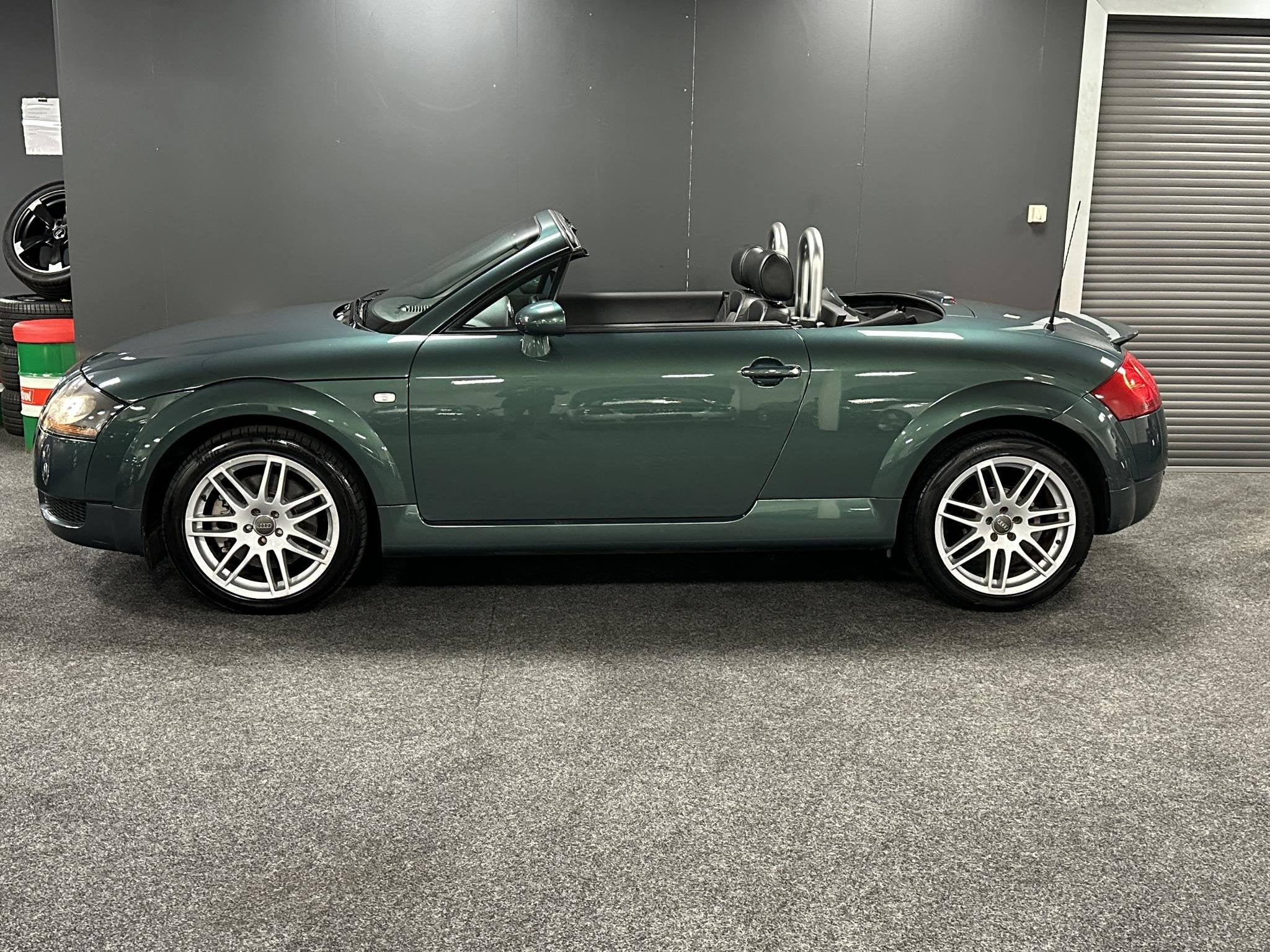 Audi TT Roadster 1.8 5V Turbo 180PK Nieuwe Kap, Voorwielaandrijving, TT, Gebruikt, 4 cilinders