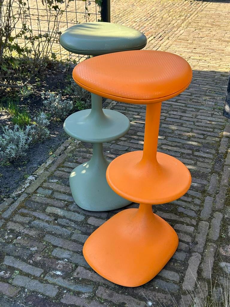 KANT Design Barkruk - Italiaans Design van Karim Rashid, Ophalen, Kunststof, Gebruikt, 90 cm of meer