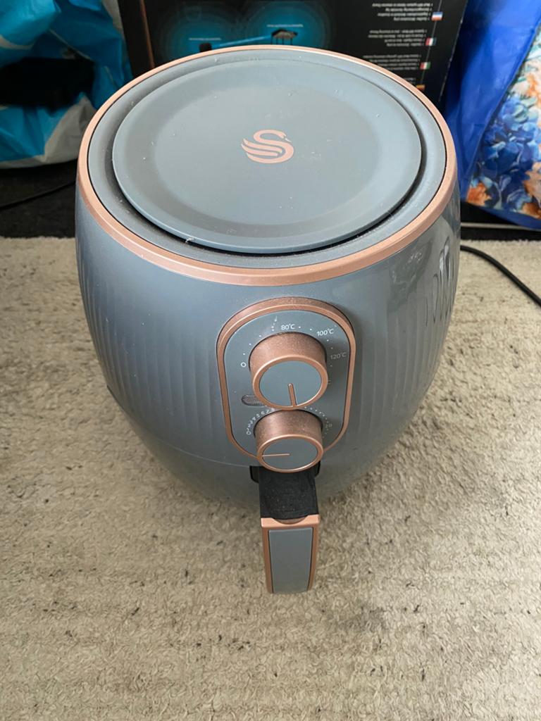 Swan Airfryer, Witgoed en Apparatuur, Ophalen of Verzenden, Zo goed als nieuw, Airfryer, 750 t/m 999 gram