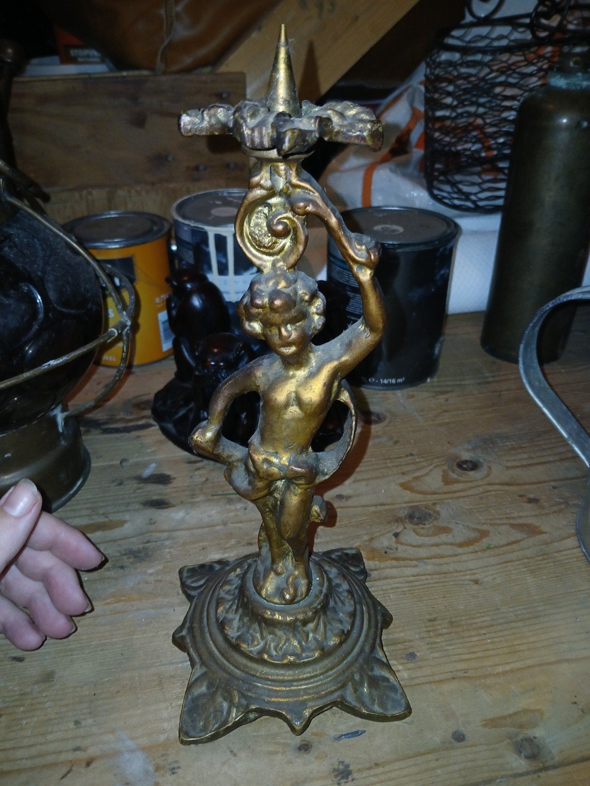 Antieke bronzen kandelaar met cherubijn, Antiek en Kunst, Ophalen of Verzenden, Koper of Brons
