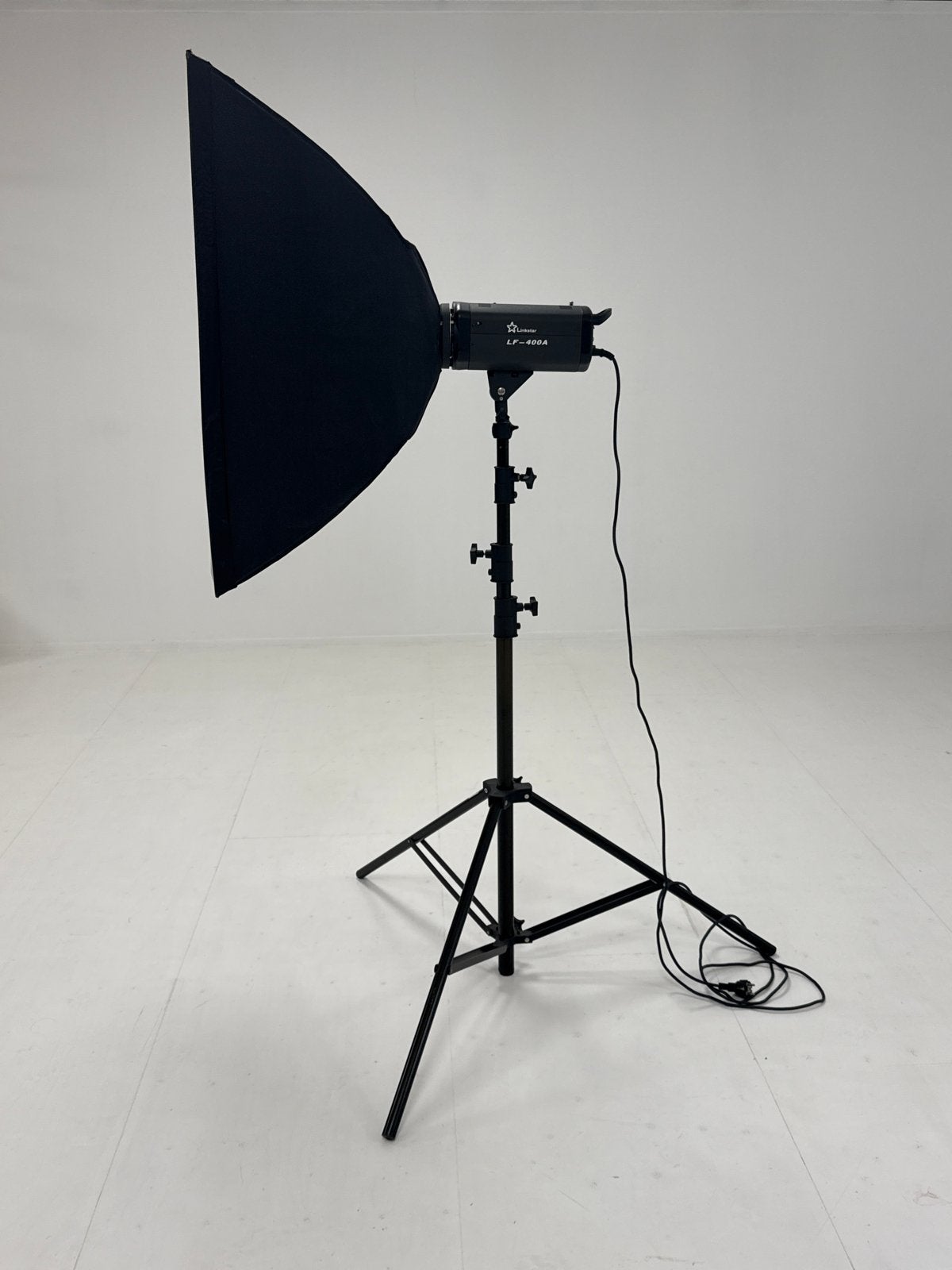 Linkstar LF-400A Studioflitser met Softbox en Statief, Ophalen, Gebruikt, Linkstar, Inclusief softbox