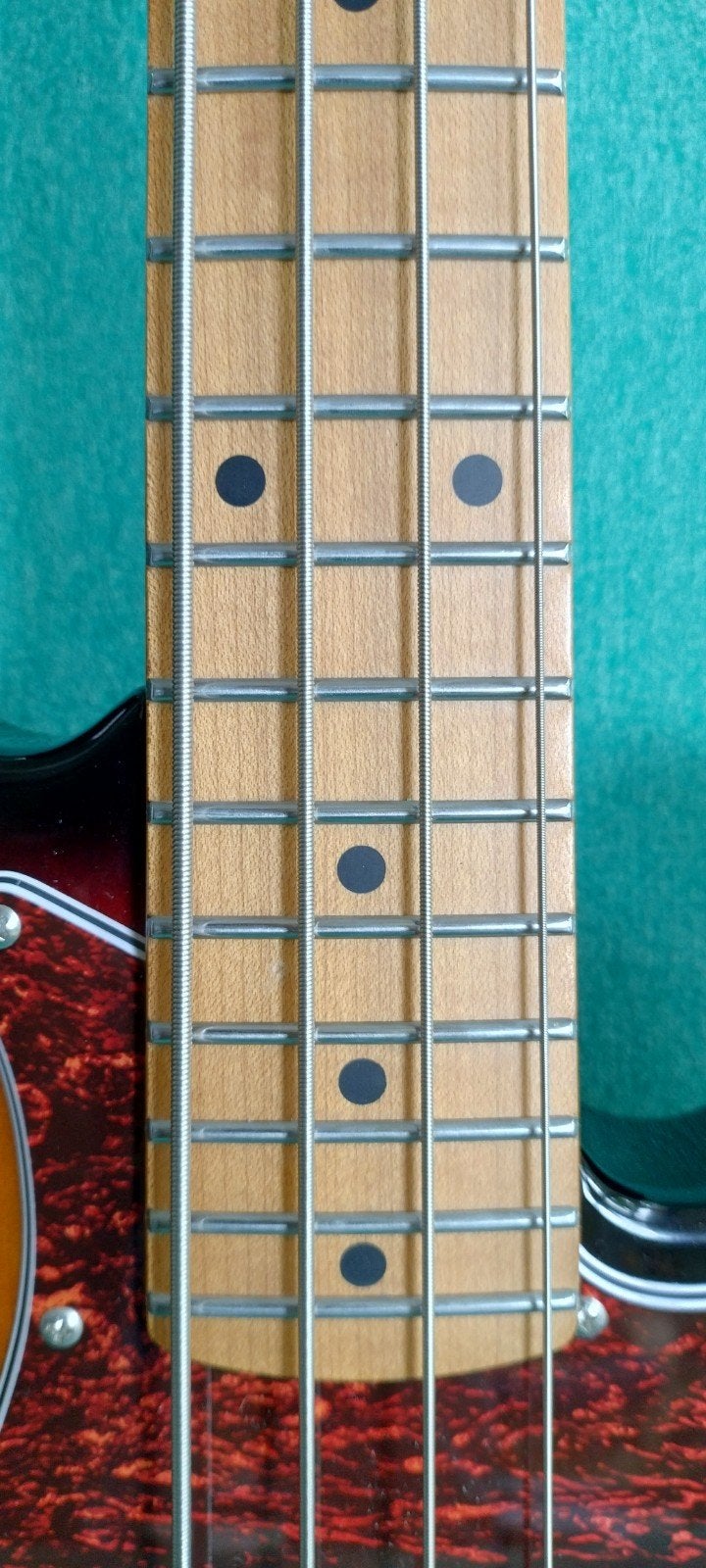 Foto 5 van Flight Jazz Bass - Zo goed als nieuw