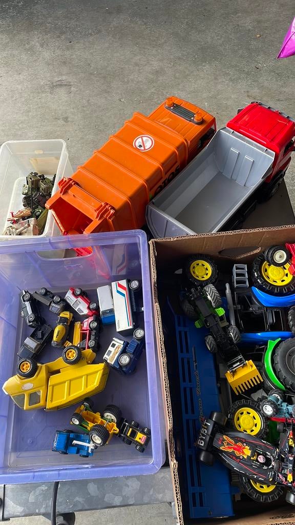 Partij modelautos, Hobby en Vrije tijd, Modelauto's | Overige schalen, Ophalen of Verzenden, Zo goed als nieuw