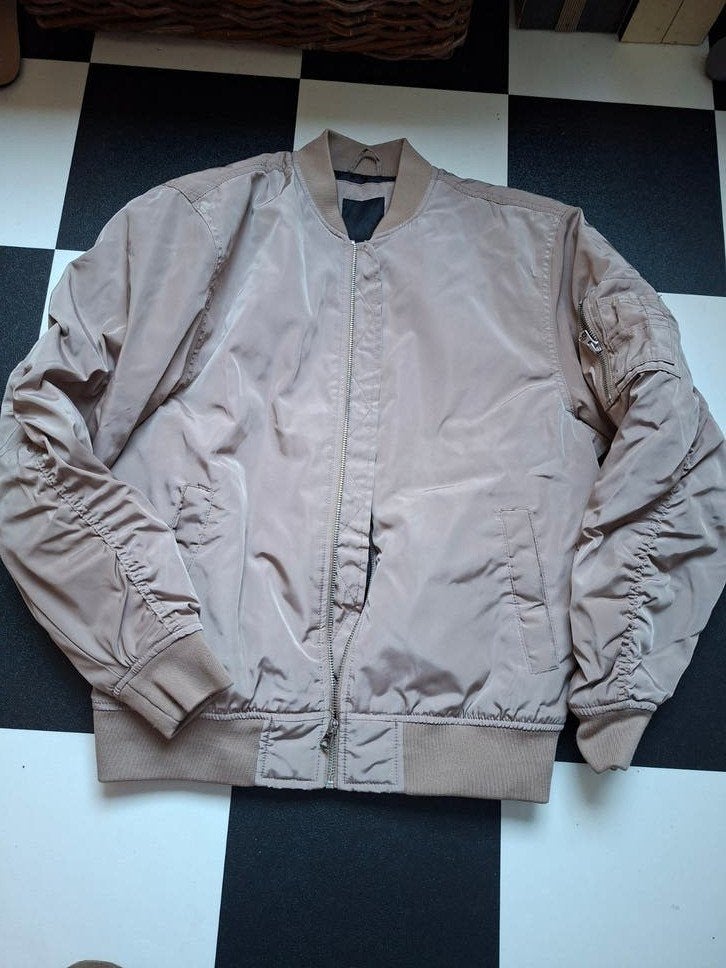 C&A Bomberjack Beige Maat S, Kleding | Heren, Ophalen of Verzenden, Zo goed als nieuw, Beige
