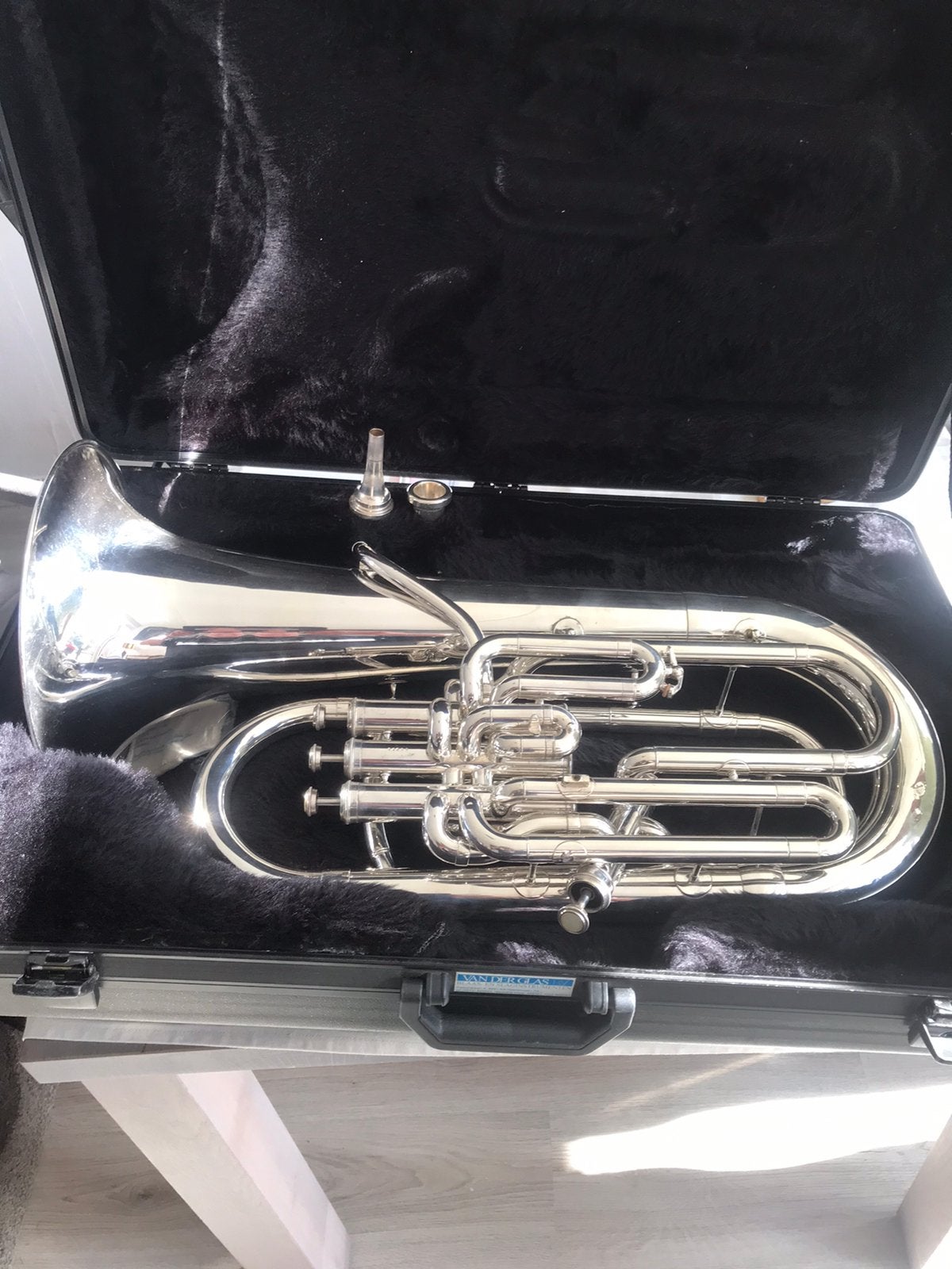 Euphonium Antoine Courtois 4 Ventielen., Ophalen of Verzenden, Zo goed als nieuw, Euphonium of Tenortuba