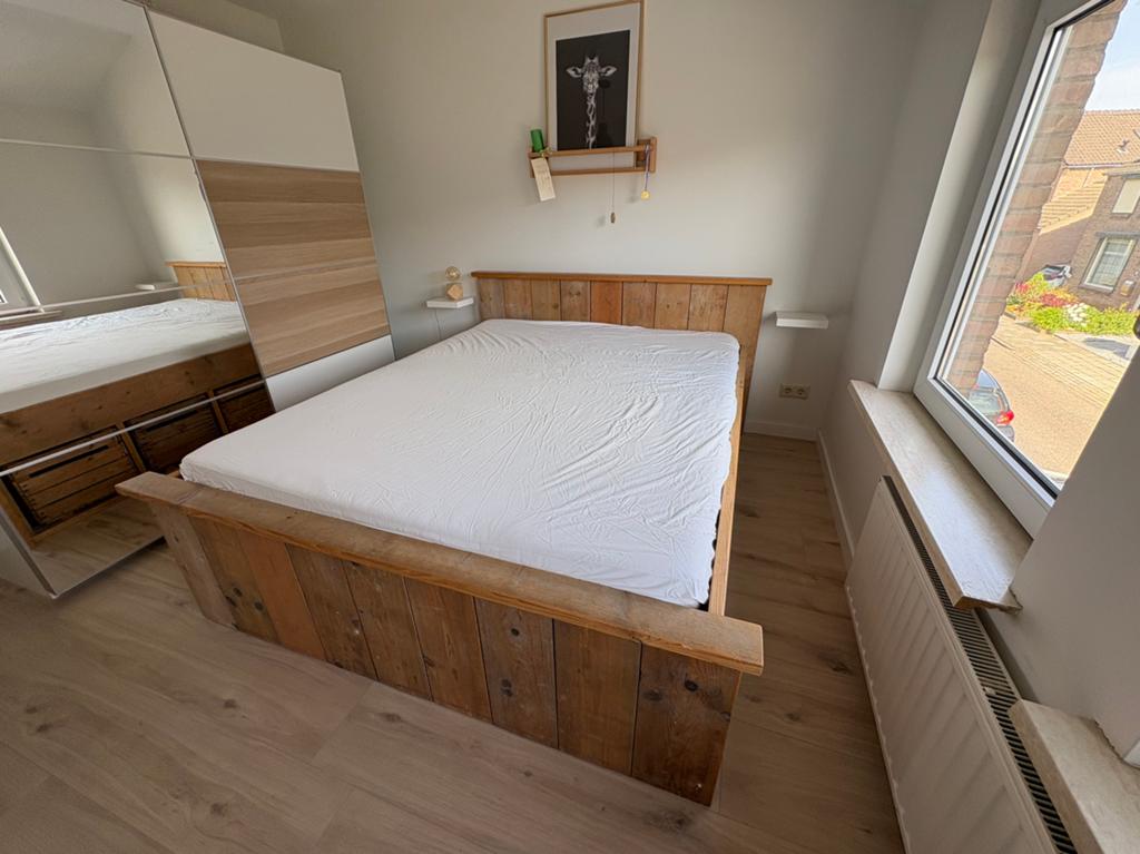 Steigerhouten bed met fruitkisten, Ophalen, Gebruikt, Steigerhout, Tweepersoons