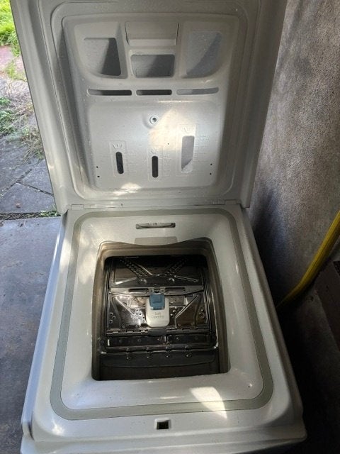 Whirlpool Bovenlader, Ophalen, 1200 tot 1600 toeren, 4 tot 6 kg, Energieklasse A of zuiniger