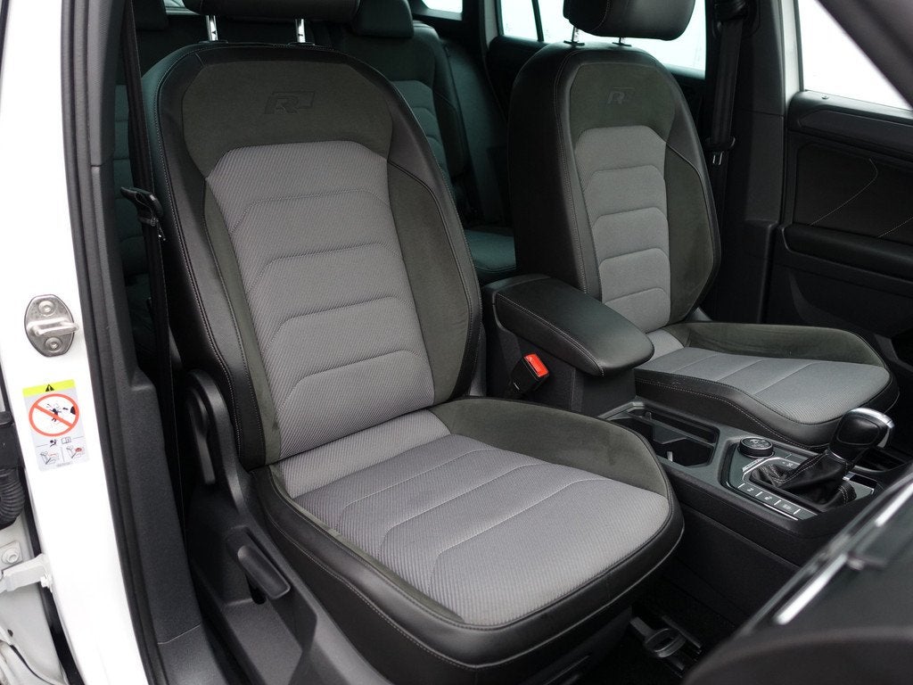 Volkswagen Tiguan 2.0 TSI 4Motion R Line Aut- Panoramadak, C, Auto's, Automaat, Gebruikt, 4 cilinders, 179 pk