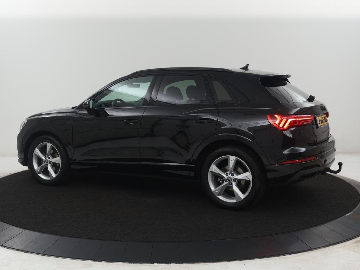 Audi Q3 35 TFSI S Line Pro Line S | Cruise control | Trekhaa, Auto's, Euro 6, 4 cilinders, 150 pk, Zwart