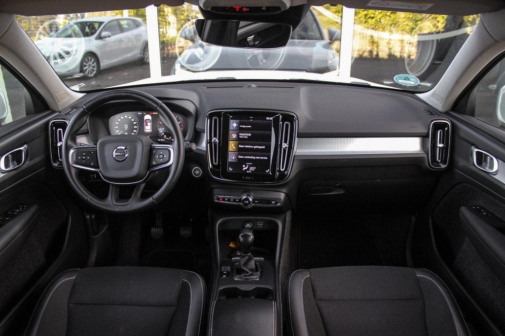 Volvo XC40 1.5 T3 Momentum Pro | 1e eigenaar | NL auto | Inc, Auto's, Gebruikt, Leder en Stof, Origineel Nederlands, Bedrijf