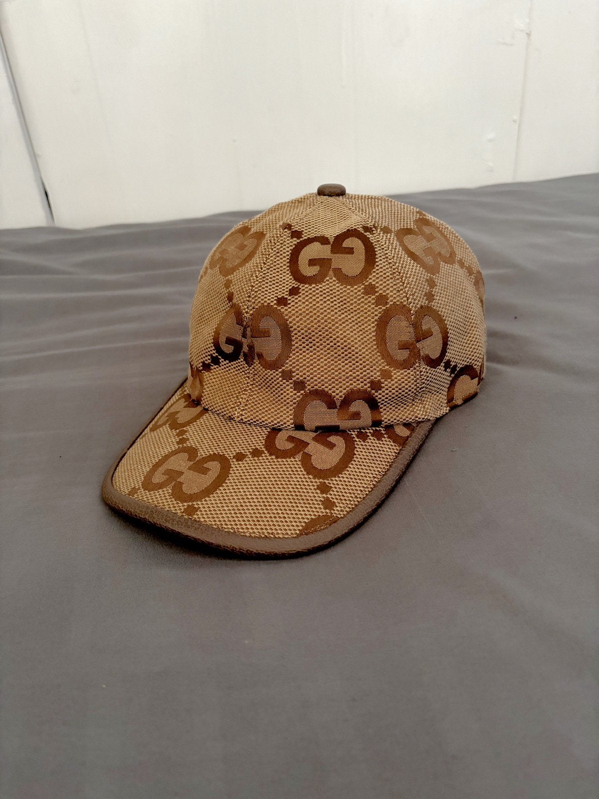 Gucci Petje Jumbo GG Canvas - Gloednieuw, Ophalen of Verzenden, Nieuw, 57 cm (M, 7⅛ inch) of minder, Pet
