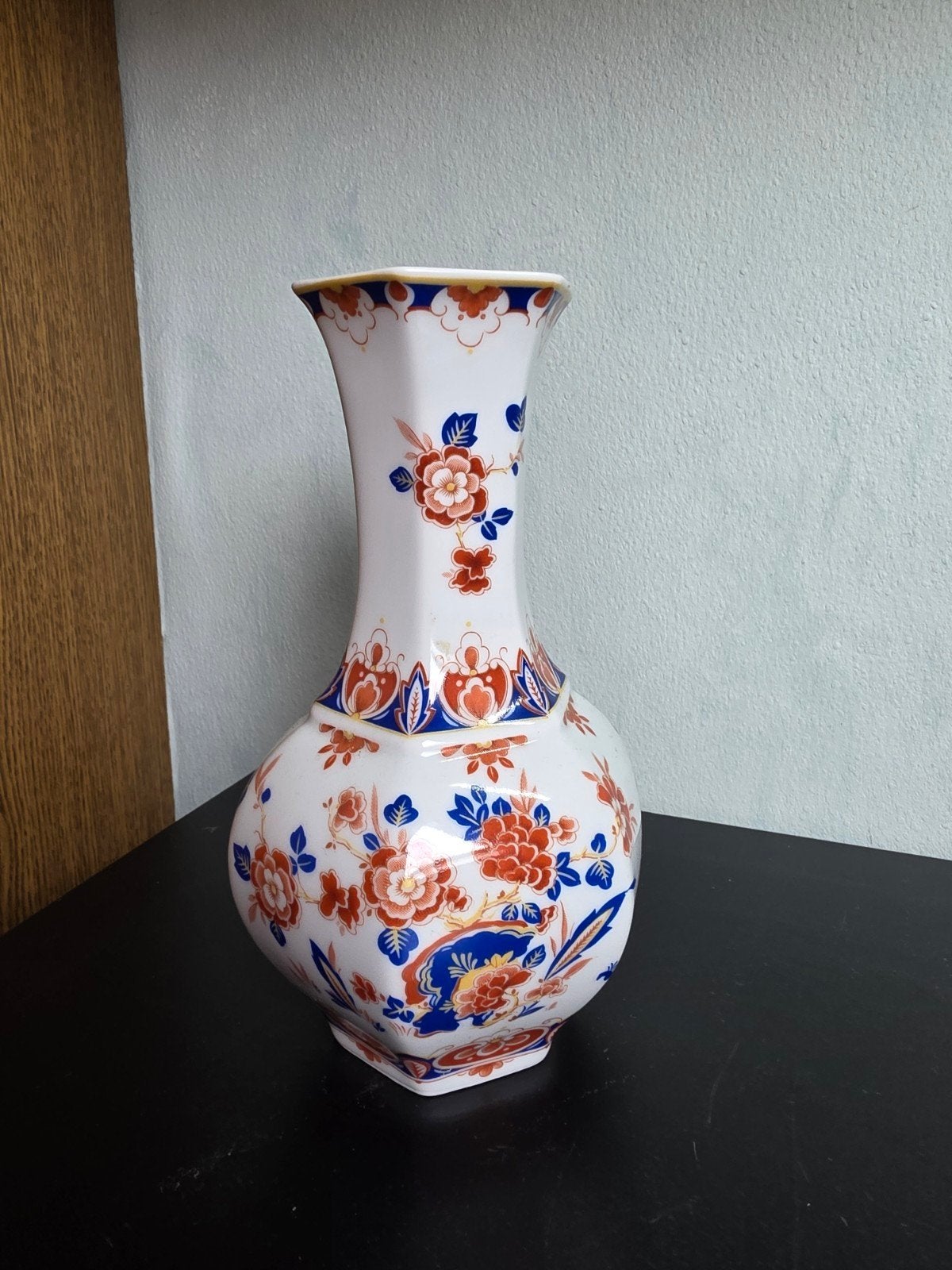Vaas Bavaria Johann Seltmann Vohenstrauss, ca 16 cm hoog, Antiek en Kunst, Ophalen of Verzenden