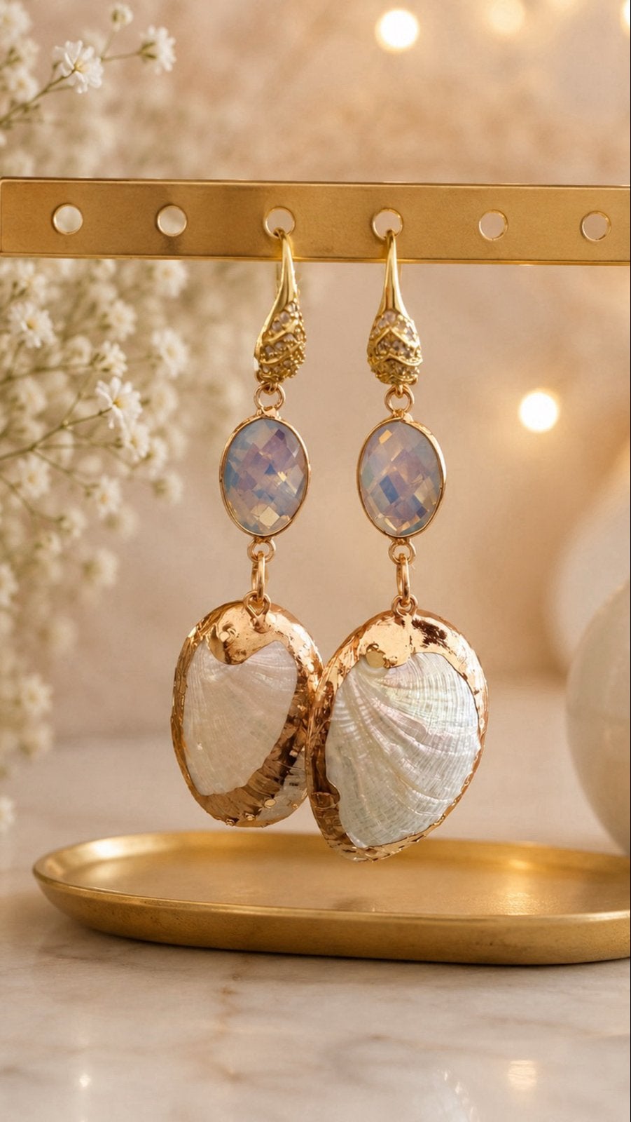 Prachtige Shell Oorbellen met Opaal en 18k Goud Verguld, Overige materialen, Hangers, Verzenden, Nieuw