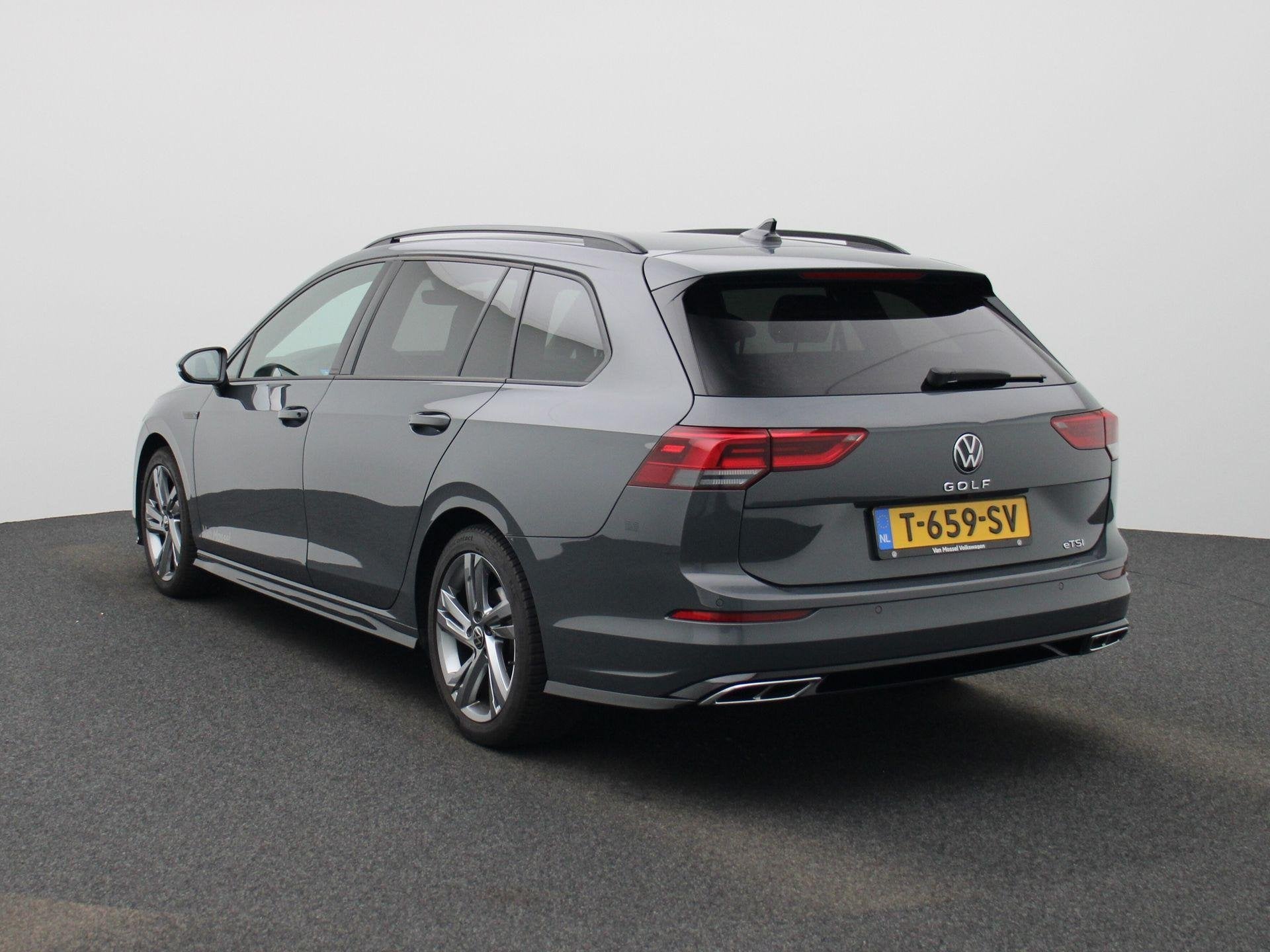 Volkswagen Golf Variant 1.5 eTSI R-Line Business | EM | Auto, 12 maanden, Stof, 1498 cc, Euro 6