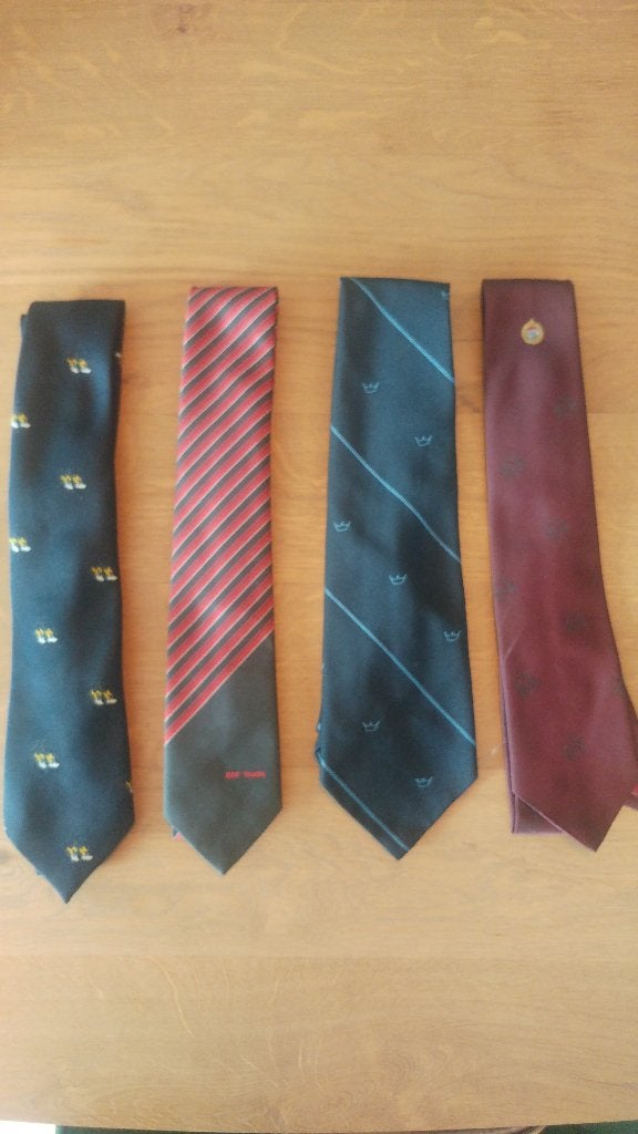 stropdassen met logo, Ophalen of Verzenden, Gedragen, Overige kleuren