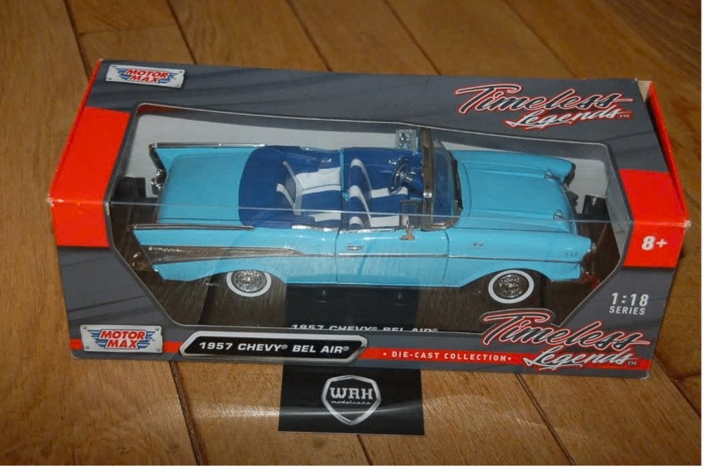 1:18 CHEVY BEL AIR CONVERTIBLE blue Motormax in box WRH, Verzenden, Zo goed als nieuw, Auto, Motormax