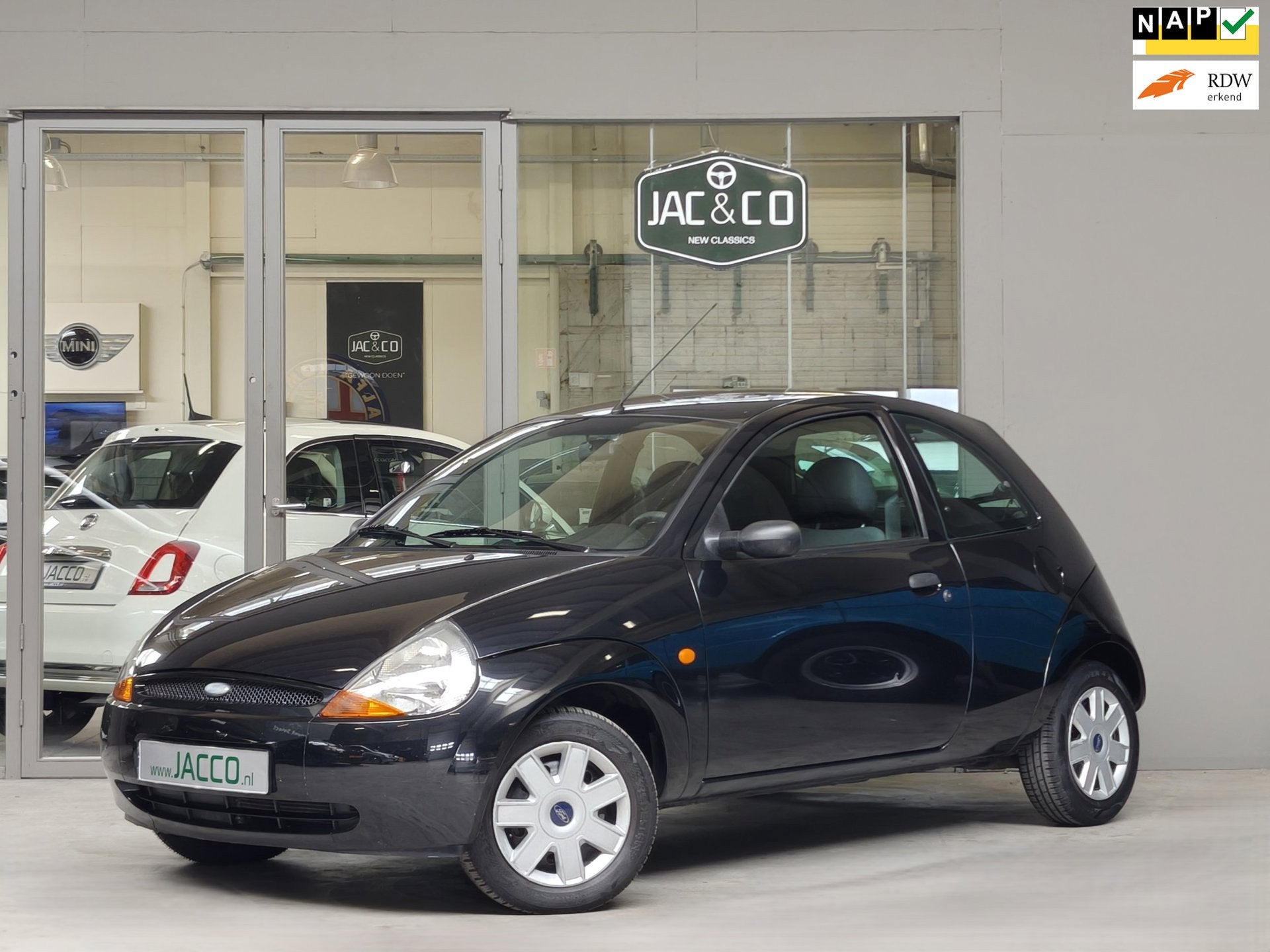 Ford Ka 1.3 Futura Airco NAP, Auto's, Voorwielaandrijving, 1299 cc, Stof, Gebruikt