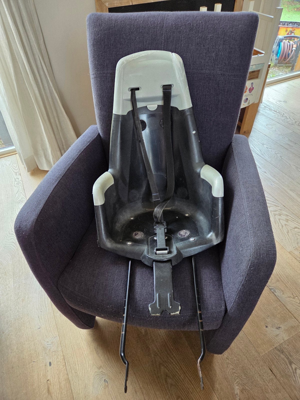 Net Bobike Maxi+ kinderzitje met complete set, Ophalen, Gebruikt