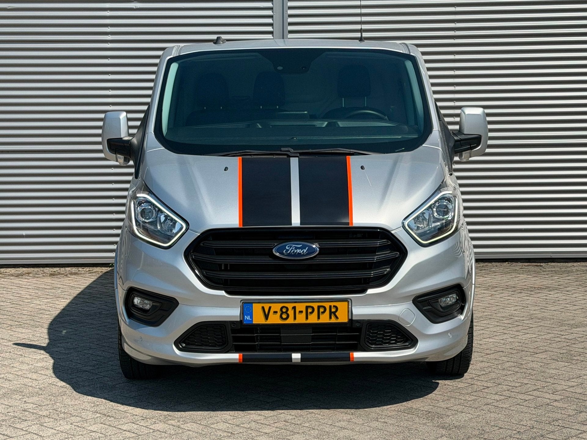 Ford TRANSIT CUSTOM 320 2.0 TDCI L1H1 Sport 170pk AUT Airco/, 4 cilinders, 1650 kg, Bedrijf, Diesel