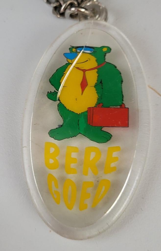 Sleutelhanger 'Bere Goed' met cartoon beer, Ophalen of Verzenden, Gebruikt, Knuffel of Figuurtje