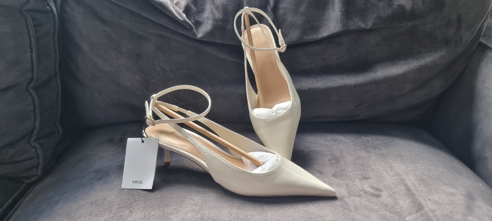 Gloednieuwe Mango pumps maat 40, Ophalen, Mango, Beige, Nieuw