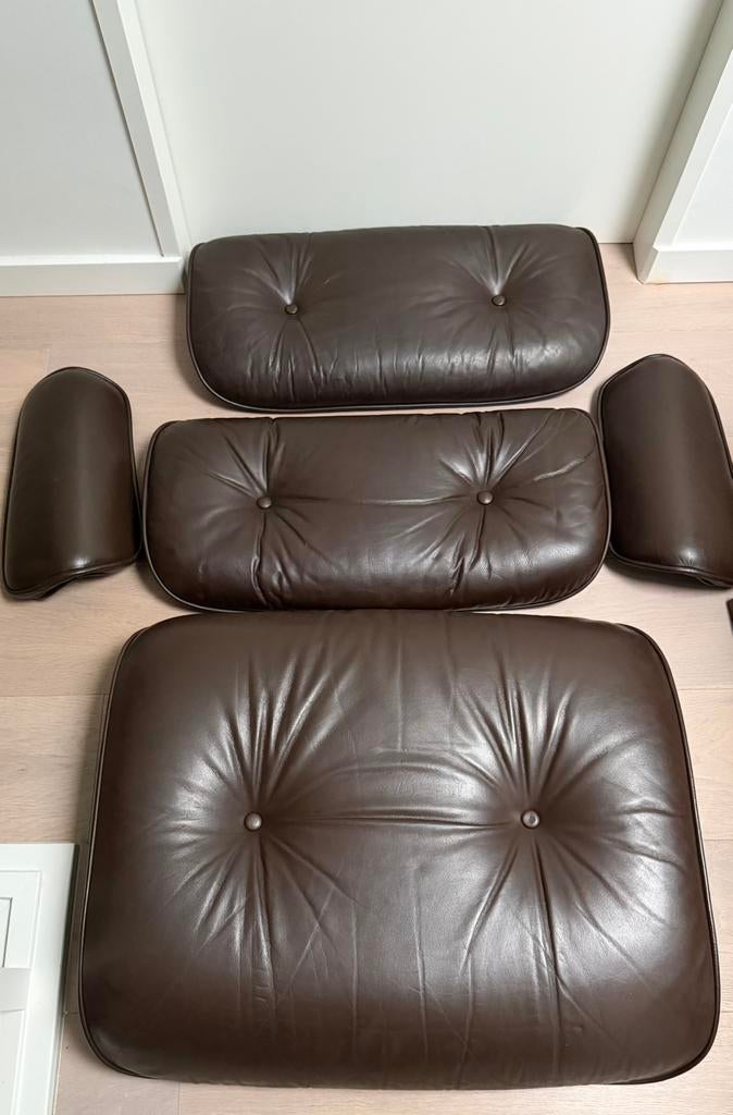 Eames/Herman Miller kussenset, Huis en Inrichting, Banken | Voetenbanken en Poefen, 125 cm of meer, 125 cm of meer, Ophalen of Verzenden