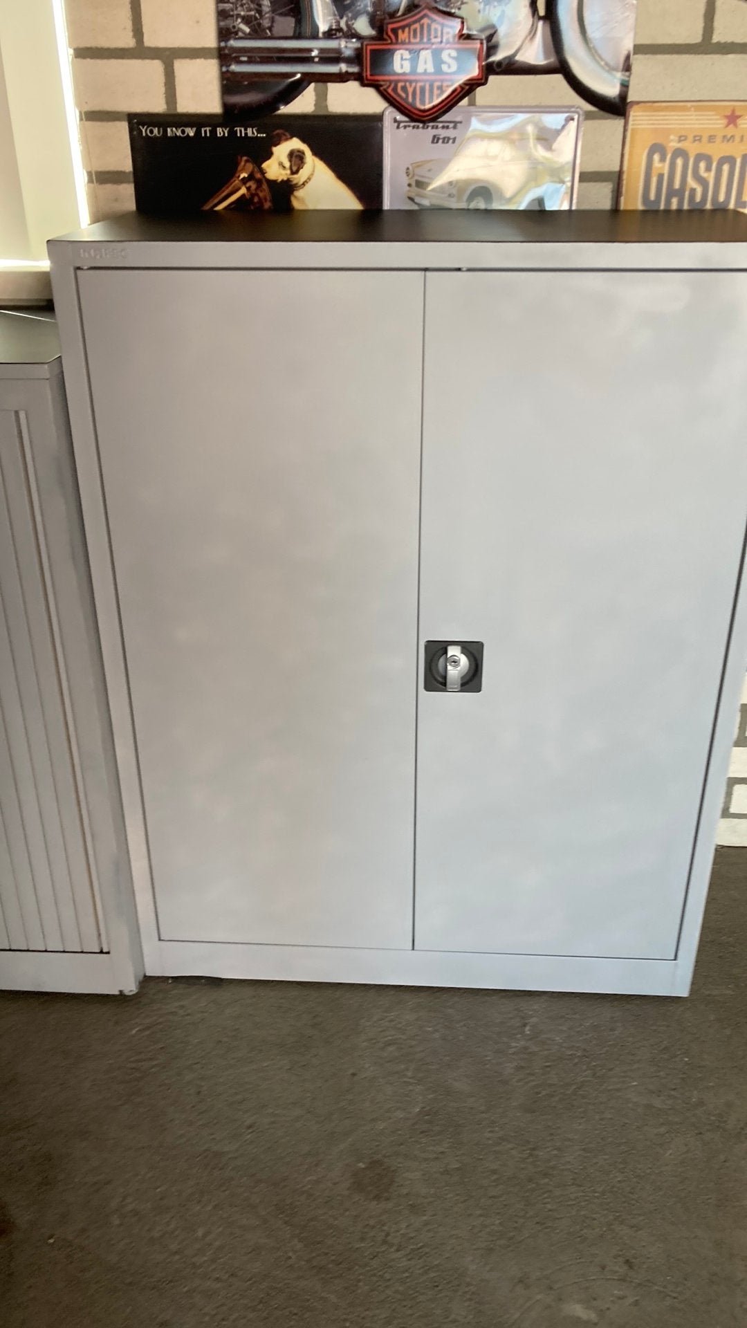 Mooie nette stalen kast, Ophalen, 100 tot 150 cm, Zo goed als nieuw, 150 tot 200 cm