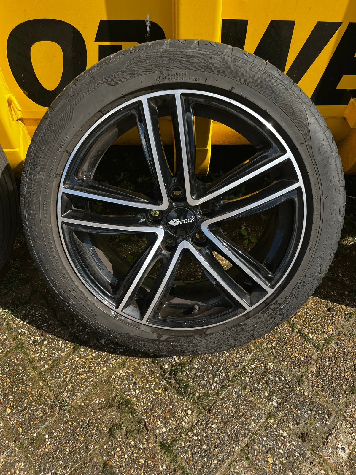 Velgen met zomerbanden 205/50 R17, Auto-onderdelen, Banden en Velgen, Ophalen, Gebruikt, Banden en Velgen, 17 inch