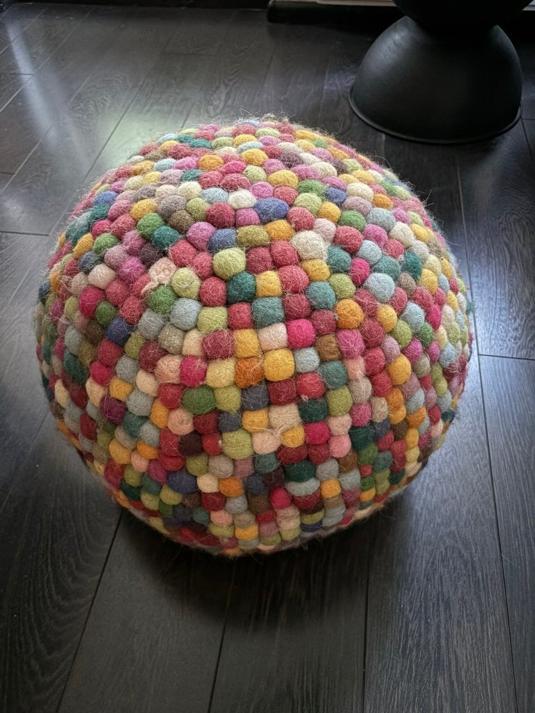 Kleurrijke poef van vilt uit India 45cm, Overige materialen, Minder dan 50 cm, Rond, Minder dan 50 cm
