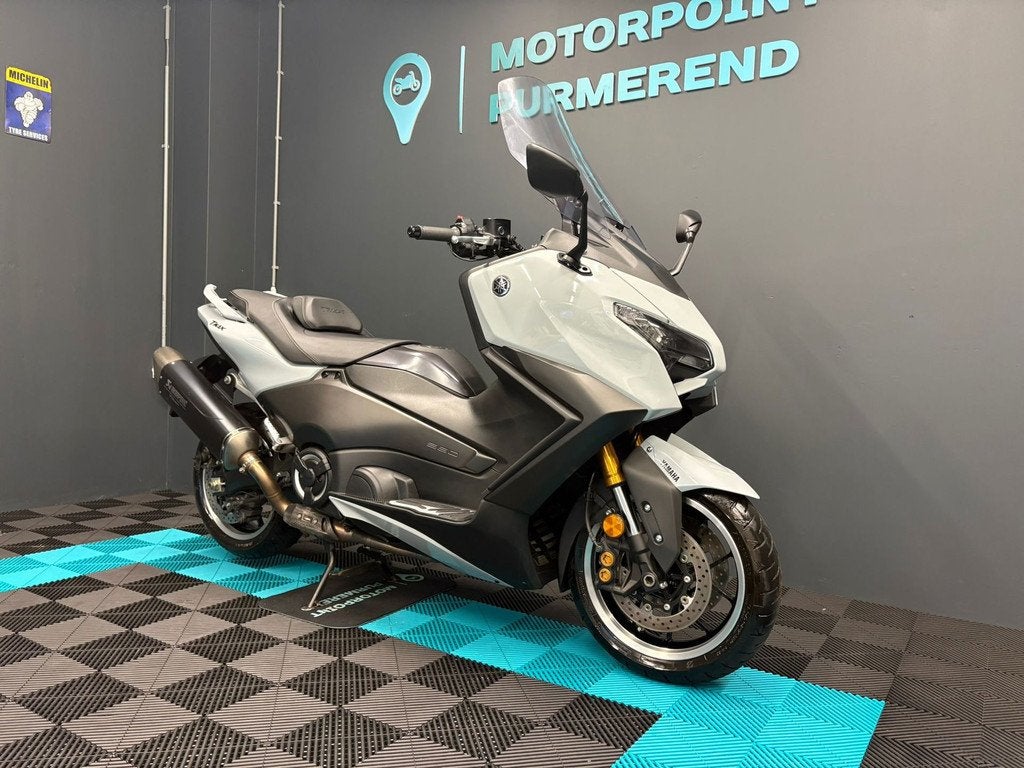 Yamaha TMAX 560 | T-MAX 560 | TMAX TECHMAX | AKRAPOVIC, Scooter, 562 cc, Bedrijf, 12 t/m 35 kW