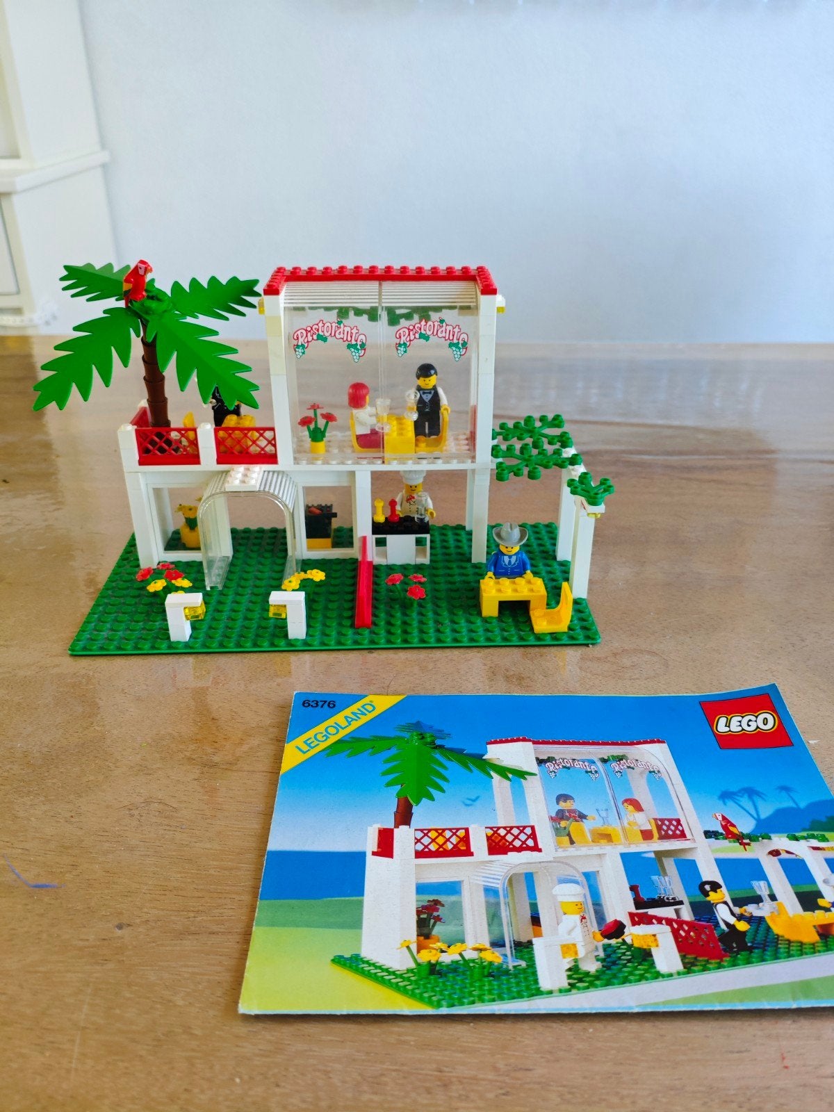 Lego 6376 Breezeway Cafe (1990) met instructies, Lego, Ophalen of Verzenden, Compleet, Complete set