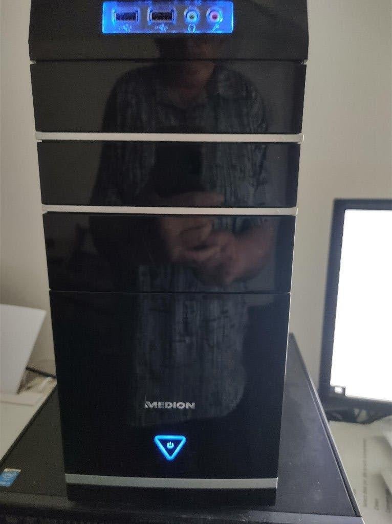 Medion pc, 2 tot 3 Ghz, 8 GB, Medion, Ophalen of Verzenden