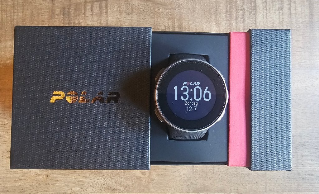 Polar Vantage V Multisport GPS Horloge met oplader, Conditie, Gebruikt, Zwart, Ophalen of Verzenden