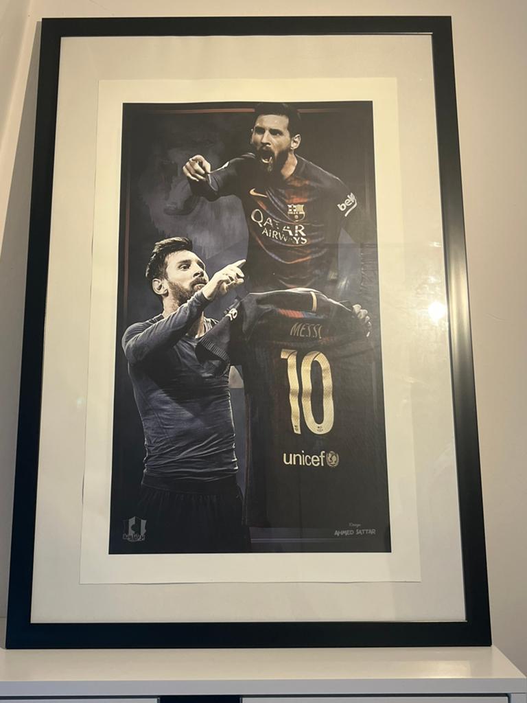 Messi doek in zwarte grote lijst, Ophalen, Schilderij, 75 cm of meer