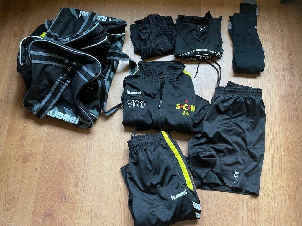 Voetbalkleding set maat M, Maat M, Ophalen, Zo goed als nieuw, Trainingspak