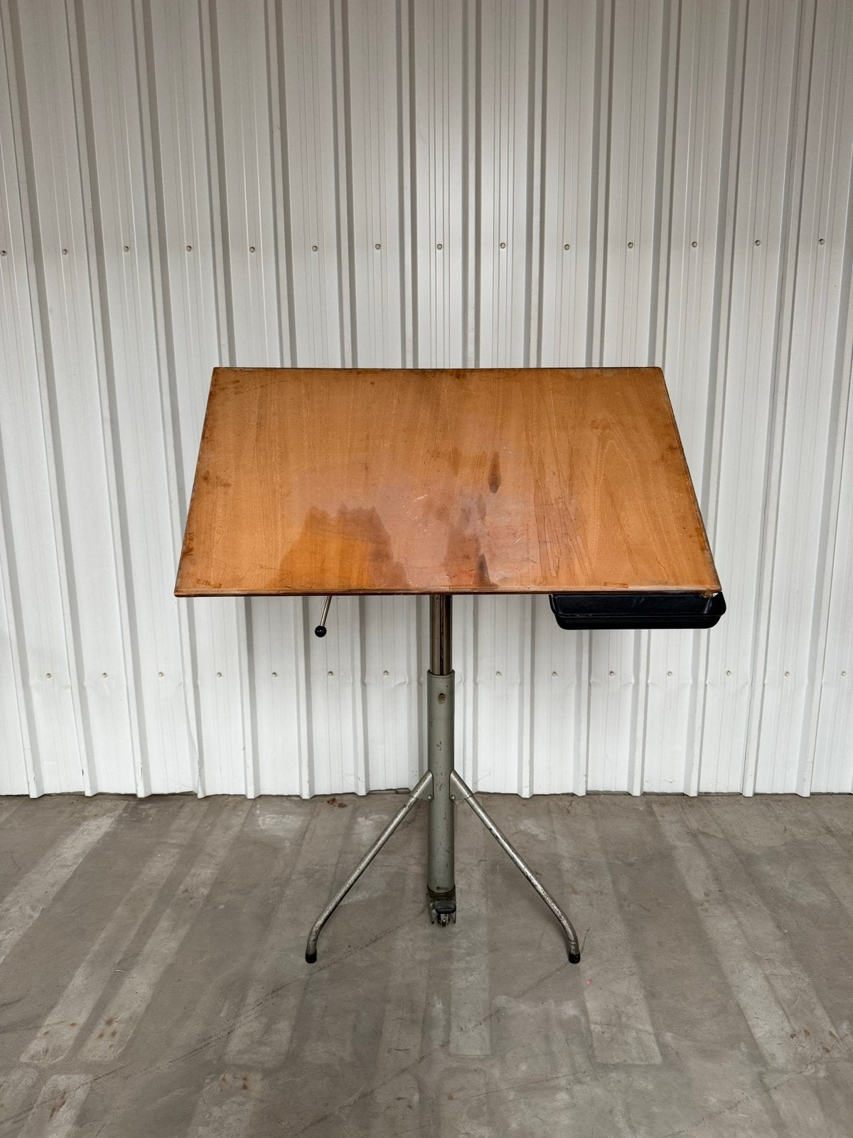 Vintage Nike Tekentafel - Eskilstuna Zweden, Ophalen, Gebruikt, Minder dan 130 cm