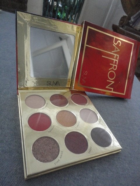 SUVA Beauty - SAFFRON OOGSCHADUW PALETTE (9 pan) + spiegel, Nieuw, Ophalen of Verzenden, Make-up, Overige kleuren