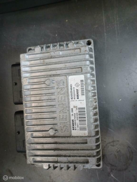 Computer automaatbak dp0 Renault Clio II(98-'08) 8200204643, Gebruikt, Renault, Ophalen of Verzenden, Renault