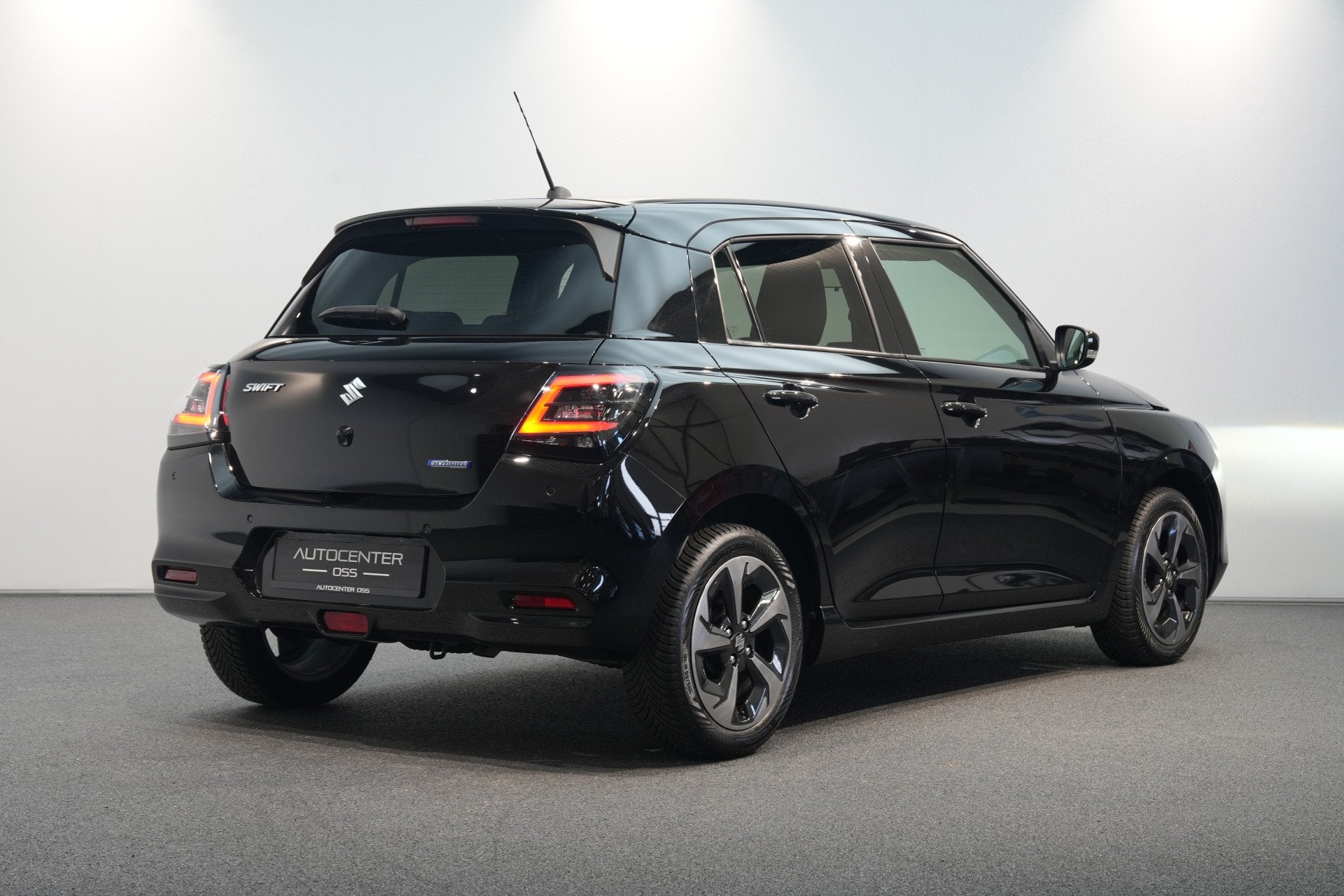 Suzuki Swift 1.2 Style Smart Hybrid ✅ NAVI ✅ CAMERA ✅, Auto's, Voorwielaandrijving, 12 maanden, Stof, Gebruikt