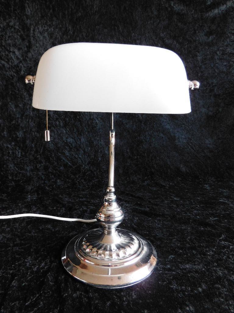 Notarislamp of Bankierslamp in chroom met kap van wit glas e, Ophalen of Verzenden, Gebruikt, Glas, Minder dan 50 cm