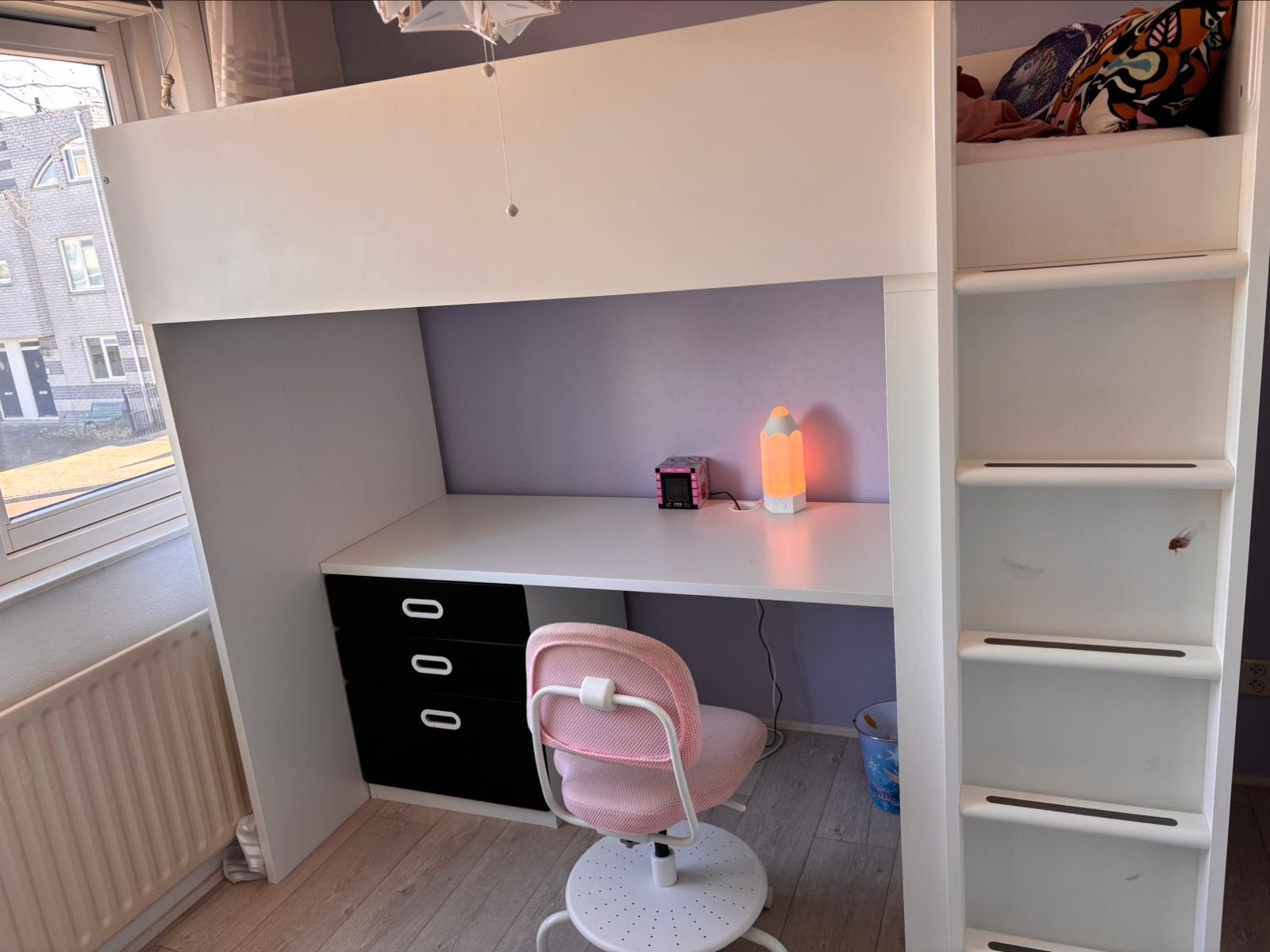IKEA STUVA Hoogslaper, wit, mét bureau & lattenbodem, Ophalen, Gebruikt, Eenpersoons, 200 cm